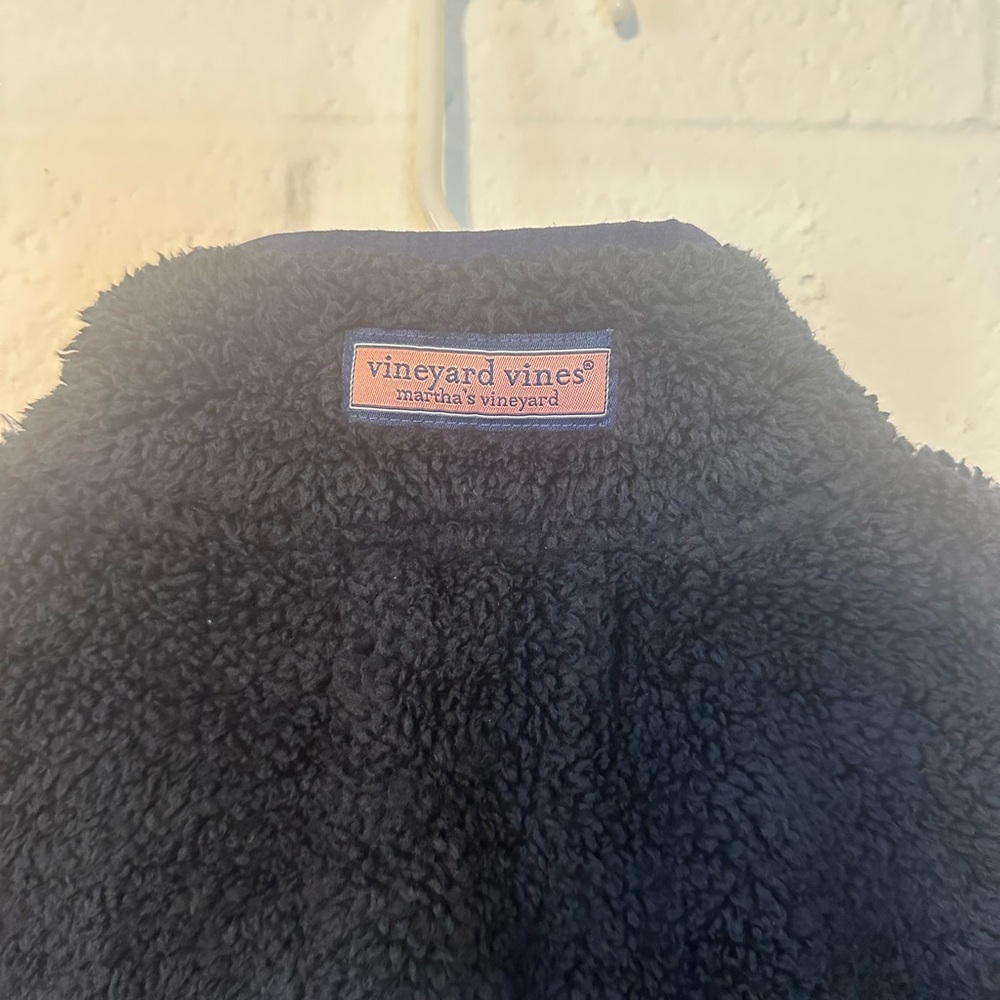 Vineyard Vines Men's Stillwater Sherpa Quarter Zip Pullover - Picture 9 of 9